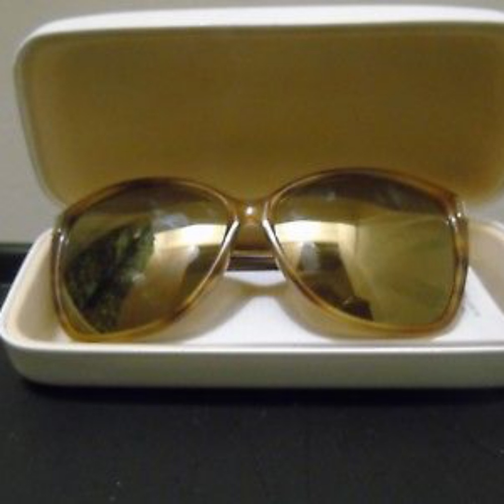 Chloe CE604s sunglasses